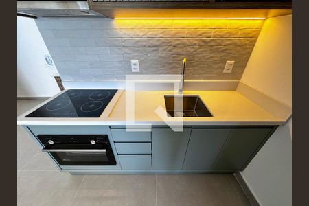 Cozinha de kitnet/studio para alugar com 1 quarto, 48m² em Campo Belo, São Paulo