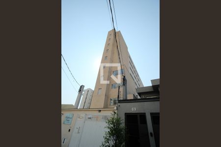 Apartamento para alugar com 60m², 2 quartos e sem vagaFachada