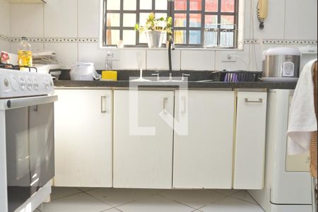 Casa à venda com 168m², 3 quartos e sem vagaCozinha