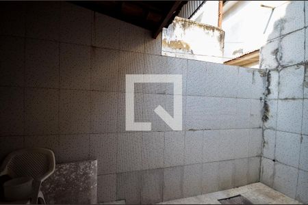 Casa à venda com 70m², 2 quartos e sem vagaVista do Quarto 2