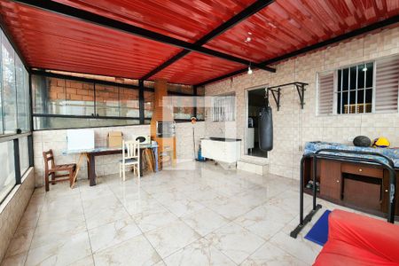 Casa à venda com 188m², 3 quartos e 2 vagasVaranda