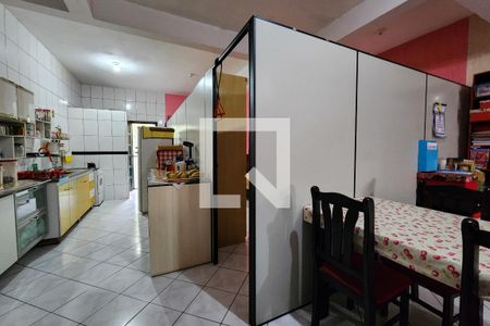 Casa à venda com 188m², 3 quartos e 2 vagasEdícula