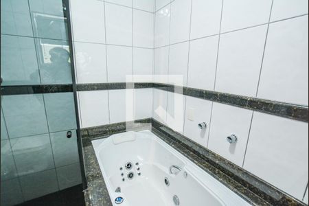 Casa para alugar com 202m², 3 quartos e 6 vagasBanheiro da Suíte