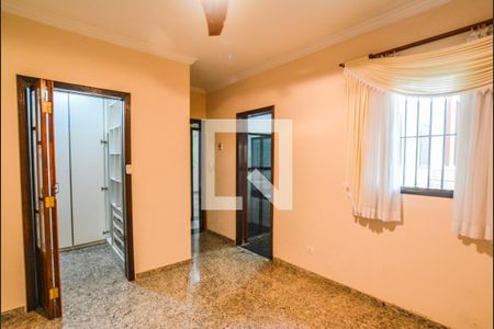 Casa para alugar com 202m², 3 quartos e 6 vagasQuarto Suíte