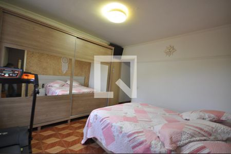 Casa à venda com 200m², 3 quartos e 3 vagasQuarto Suíte