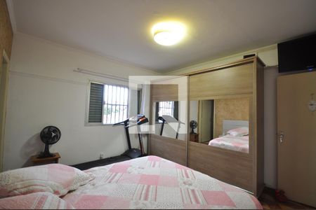 Casa à venda com 200m², 3 quartos e 3 vagasQuarto Suíte