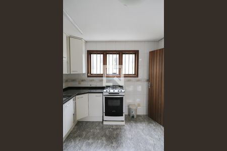 Casa à venda com 250m², 3 quartos e 3 vagasCozinha