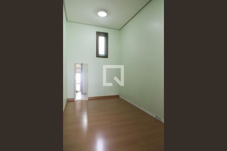 Casa à venda com 250m², 3 quartos e 3 vagasCloset da suíte