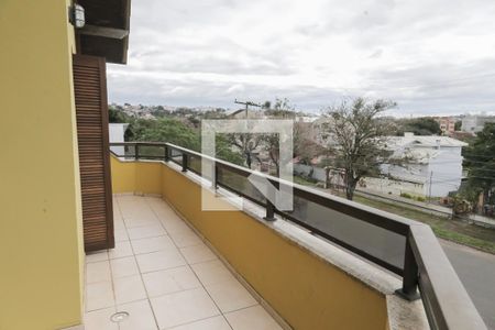 Casa à venda com 250m², 3 quartos e 3 vagasVaranda