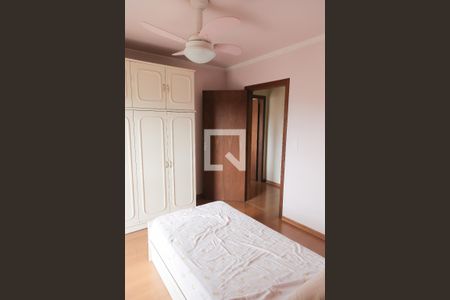 Casa à venda com 250m², 3 quartos e 3 vagasQuarto 2