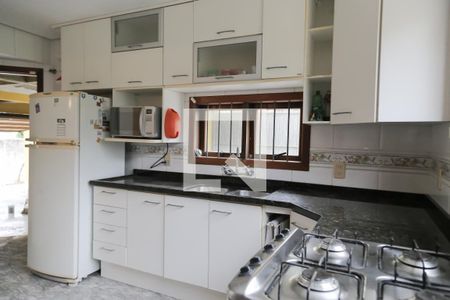 Casa à venda com 250m², 3 quartos e 3 vagasCozinha