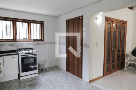 Casa à venda com 250m², 3 quartos e 3 vagasCozinha