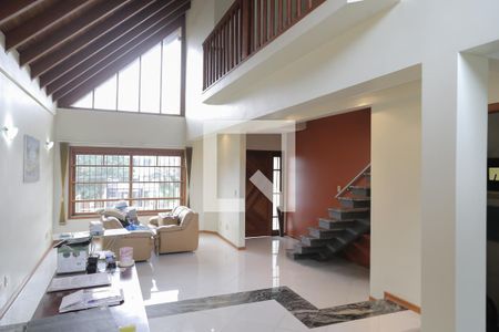 Casa à venda com 250m², 3 quartos e 3 vagasSala