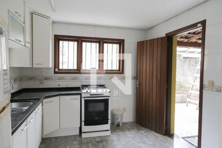 Casa à venda com 250m², 3 quartos e 3 vagasCozinha
