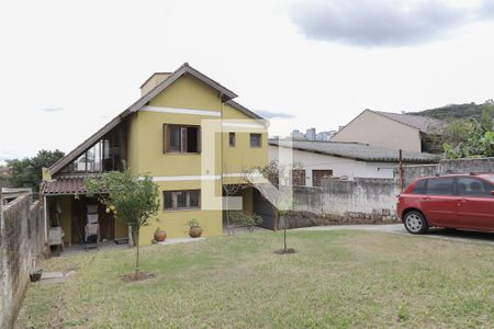 Casa à venda com 250m², 3 quartos e 3 vagasÁrea externa