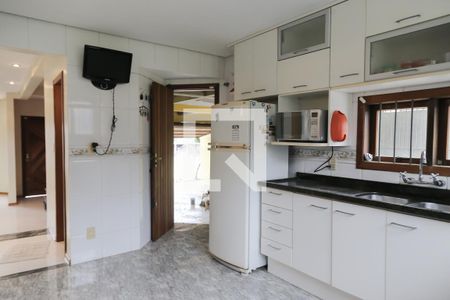 Casa à venda com 250m², 3 quartos e 3 vagasCozinha