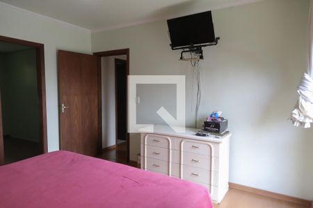 Casa à venda com 250m², 3 quartos e 3 vagasSuite