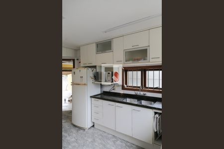 Casa à venda com 250m², 3 quartos e 3 vagasCozinha