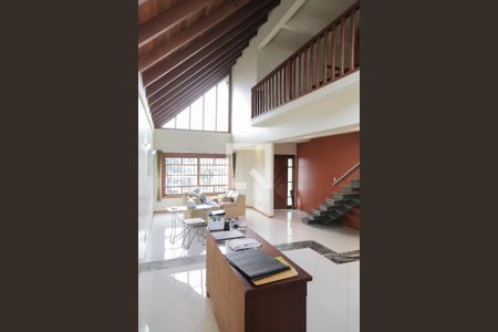 Casa à venda com 250m², 3 quartos e 3 vagasSala