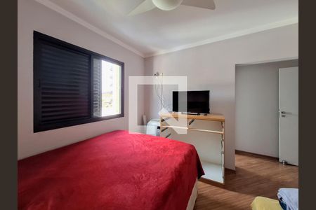 Apartamento à venda com 106m², 3 quartos e 2 vagas Apartamento à venda com 106m², 3 quartos e 2 vagasQuarto 3