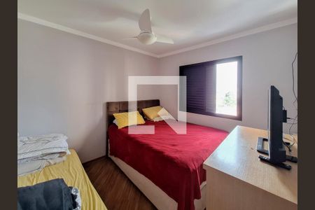 Apartamento à venda com 106m², 3 quartos e 2 vagas Apartamento à venda com 106m², 3 quartos e 2 vagasQuarto 3