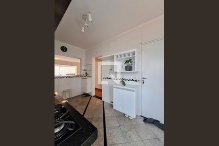 Apartamento à venda com 106m², 3 quartos e 2 vagas Apartamento à venda com 106m², 3 quartos e 2 vagasCozinha