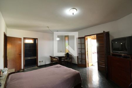 Casa de condomínio à venda com 750m², 4 quartos e 5 vagasSuíte 2