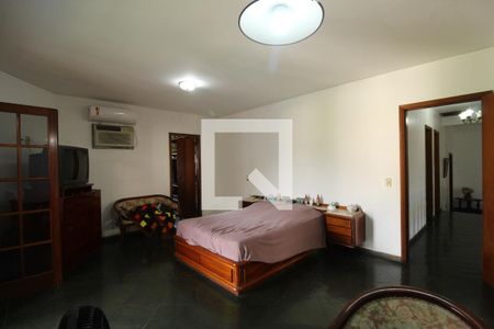 Casa de condomínio à venda com 750m², 4 quartos e 5 vagasSuíte 2