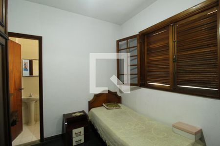 Casa de condomínio à venda com 750m², 4 quartos e 5 vagasÁrea de serviço - Dependência/Quarto