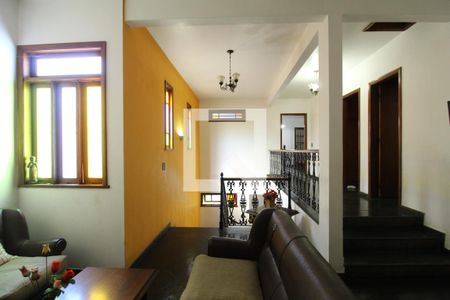 Sala do segundo andar de casa de condomínio à venda com 4 quartos, 750m² em Anil, Rio de Janeiro