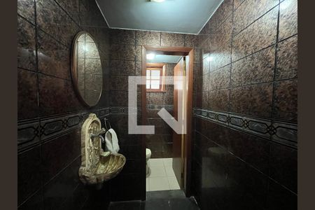 Casa de condomínio à venda com 750m², 4 quartos e 5 vagasLavabo