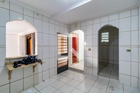 Casa à venda com 250m², 5 quartos e 3 vagas Casa à venda com 250m², 5 quartos e 3 vagasCozinha