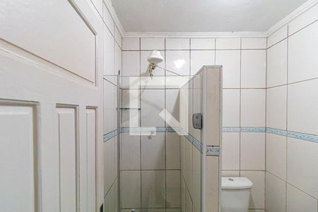 Casa à venda com 250m², 5 quartos e 3 vagas Casa à venda com 250m², 5 quartos e 3 vagasBanheiro social