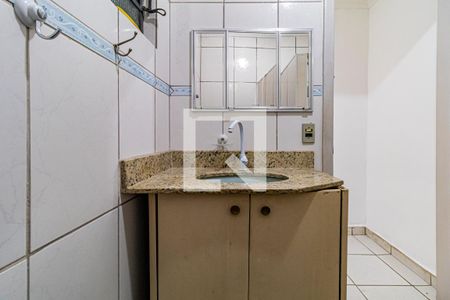 Casa à venda com 250m², 5 quartos e 3 vagas Casa à venda com 250m², 5 quartos e 3 vagasBanheiro social