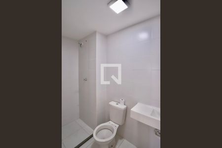 Apartamento para alugar com 38m², 2 quartos e sem vagaBanheiro