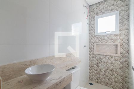 Casa à venda com 75m², 3 quartos e 2 vagasBanheiro