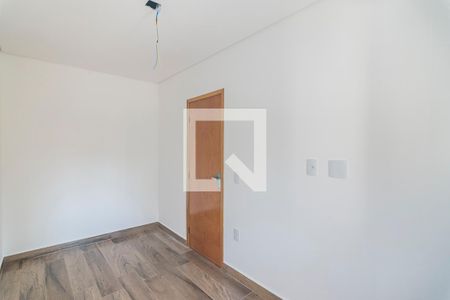 Casa à venda com 75m², 3 quartos e 2 vagasQuarto 2