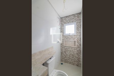 Casa à venda com 75m², 3 quartos e 2 vagasBanheiro