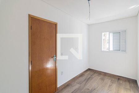 Casa à venda com 75m², 3 quartos e 2 vagasQuarto 2