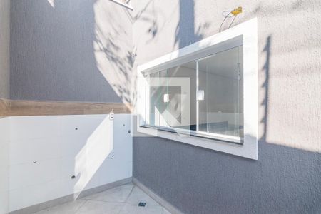 Casa à venda com 75m², 3 quartos e 2 vagasLavanderia