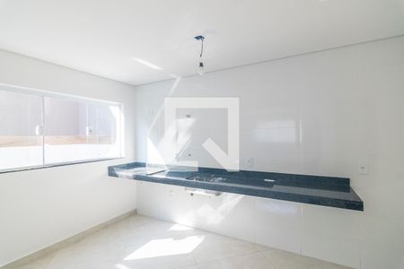 Casa à venda com 75m², 3 quartos e 2 vagasCozinha