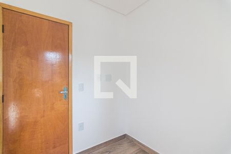 Casa à venda com 75m², 3 quartos e 2 vagasQuarto 2