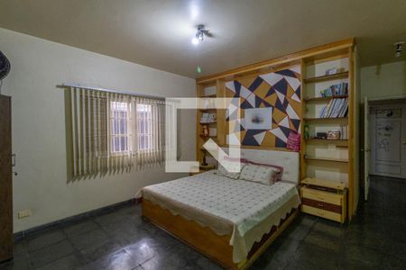 Casa à venda com 236m², 3 quartos e 2 vagas Casa à venda com 236m², 3 quartos e 2 vagasSuíte