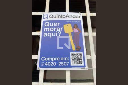 Casa à venda com 236m², 3 quartos e 2 vagas Casa à venda com 236m², 3 quartos e 2 vagasPlaca