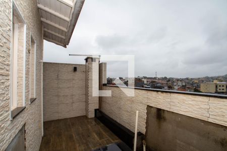 Casa à venda com 238m², 3 quartos e 4 vagas Casa à venda com 238m², 3 quartos e 4 vagasVaranda da suíte 2