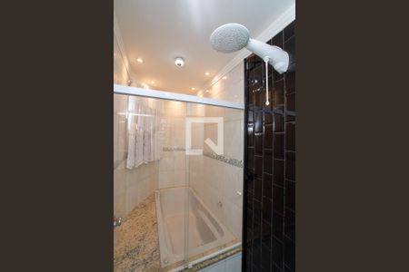 Casa à venda com 238m², 3 quartos e 4 vagas Casa à venda com 238m², 3 quartos e 4 vagasBanheiro da Suíte master