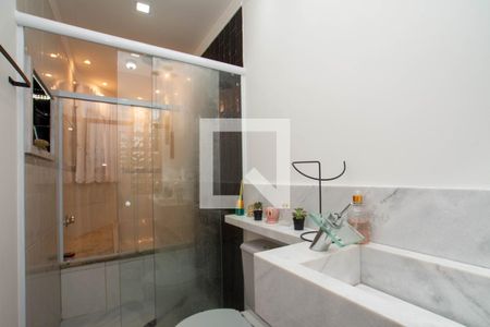 Casa à venda com 238m², 3 quartos e 4 vagas Casa à venda com 238m², 3 quartos e 4 vagasBanheiro da Suíte master