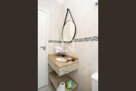 Casa à venda com 238m², 3 quartos e 4 vagas Casa à venda com 238m², 3 quartos e 4 vagasBanheiro da Suíte 2