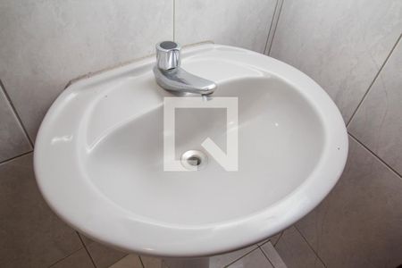 Casa à venda com 300m², 3 quartos e 4 vagas Casa à venda com 300m², 3 quartos e 4 vagasBanheiro de Serviço