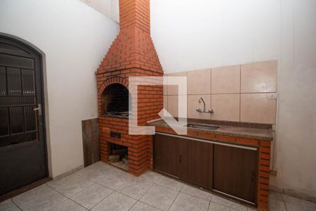 Casa à venda com 300m², 3 quartos e 4 vagas Casa à venda com 300m², 3 quartos e 4 vagasChurrasqueira